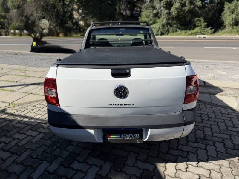 VOLKSWAGEN - SAVEIRO - 2013/2013 - Branca - R$ 46.000,00