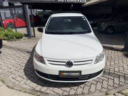 VOLKSWAGEN - SAVEIRO - 2012/2013 - Branca - R$ 46.900,00