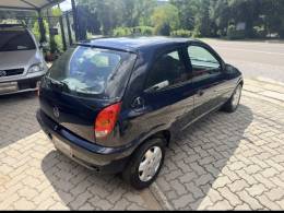CHEVROLET - CELTA - 2004/2004 - Azul - R$ 16.800,00