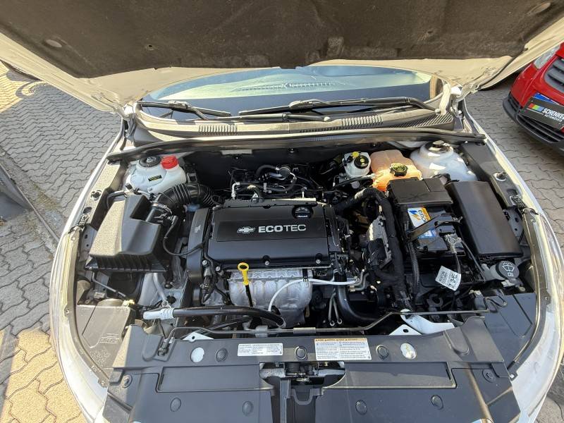 CHEVROLET - CRUZE - 2016/2016 - Branca - R$ 81.900,00