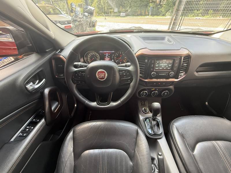 FIAT - TORO - 2017/2018 - Vermelha - R$ 105.000,00