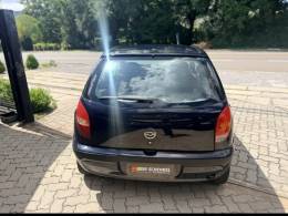 CHEVROLET - CELTA - 2004/2004 - Azul - R$ 16.800,00