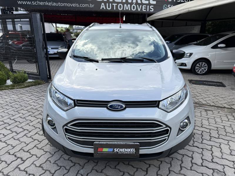 FORD - ECOSPORT - 2012/2013 - Prata - R$ 55.000,00