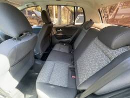 VOLKSWAGEN - FOX - 2013/2014 - Prata - R$ 43.900,00