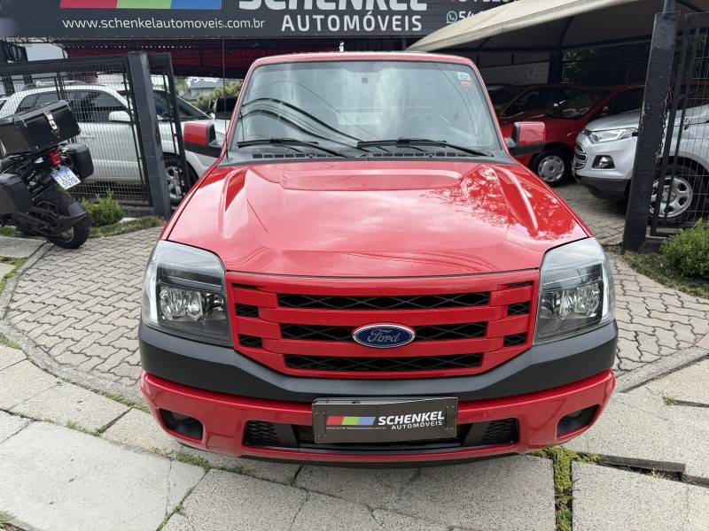 FORD - RANGER - 2011/2011 - Vermelha - R$ 72.900,00