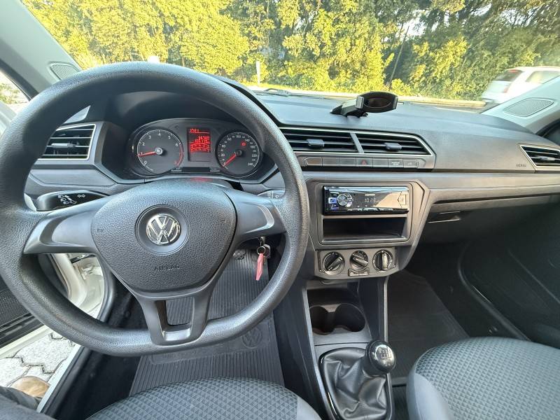 VOLKSWAGEN - SAVEIRO - 2019/2020 - Branca - R$ 61.900,00