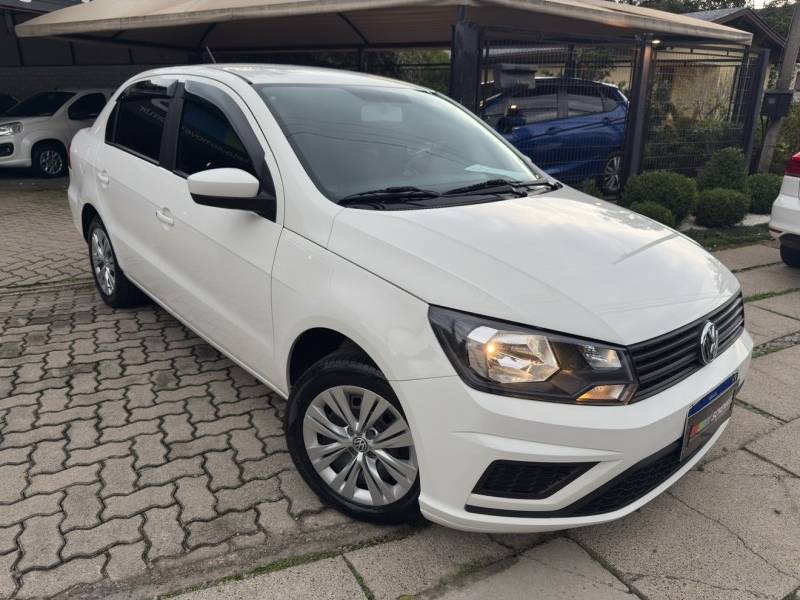 VOLKSWAGEN - VOYAGE - 2018/2019 - Branca - R$ 57.800,00