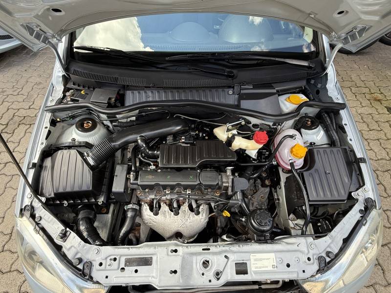 CHEVROLET - CORSA - 2009/2009 - Prata - R$ 31.900,00