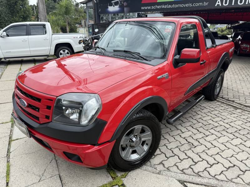 FORD - RANGER - 2011/2011 - Vermelha - R$ 72.900,00
