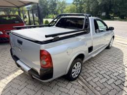 CHEVROLET - MONTANA - 2003/2004 - Prata - R$ 36.000,00