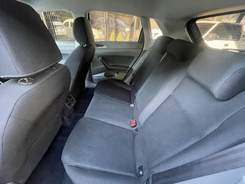 VOLKSWAGEN - POLO - 2017/2018 - Cinza - R$ 74.900,00
