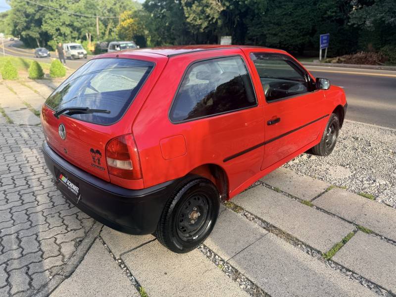 VOLKSWAGEN - GOL - 2005/2005 - Vermelha - R$ 18.000,00
