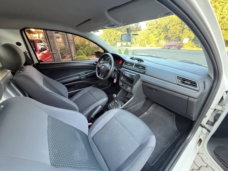 VOLKSWAGEN - SAVEIRO - 2019/2020 - Branca - R$ 61.900,00