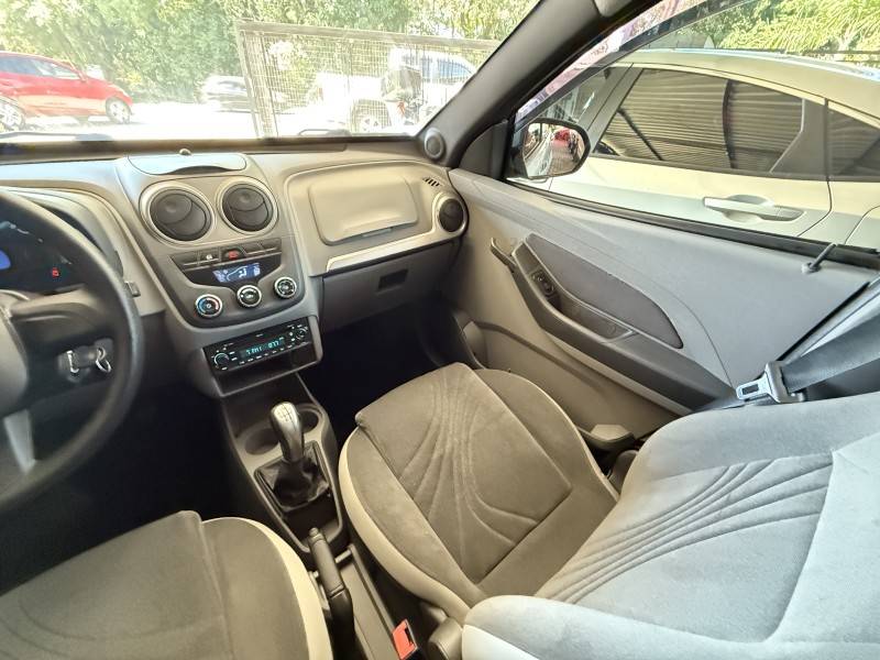 CHEVROLET - AGILE - 2010/2011 - Prata - R$ 35.900,00