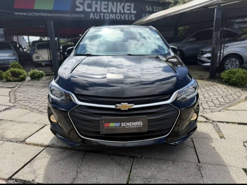 CHEVROLET - ONIX - 2024/2025 - Preta - R$ 84.000,00
