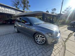 VOLKSWAGEN - POLO - 2017/2018 - Cinza - R$ 74.900,00