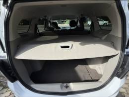 CHEVROLET - SPIN - 2014/2015 - Branca - R$ 49.900,00