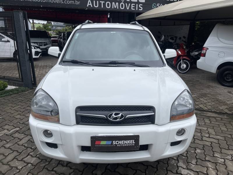 HYUNDAI - TUCSON - 2014/2015 - Branca - R$ 62.000,00