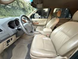 TOYOTA - HILUX SW4 - 2010/2010 - Preta - R$ 118.000,00