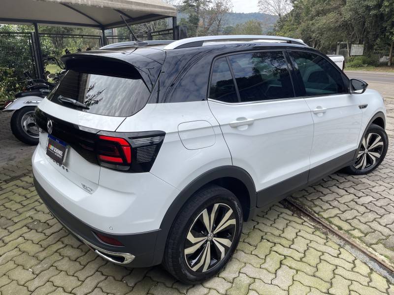 VOLKSWAGEN - T-CROSS - 2019/2020 - Branca - R$ 113.000,00