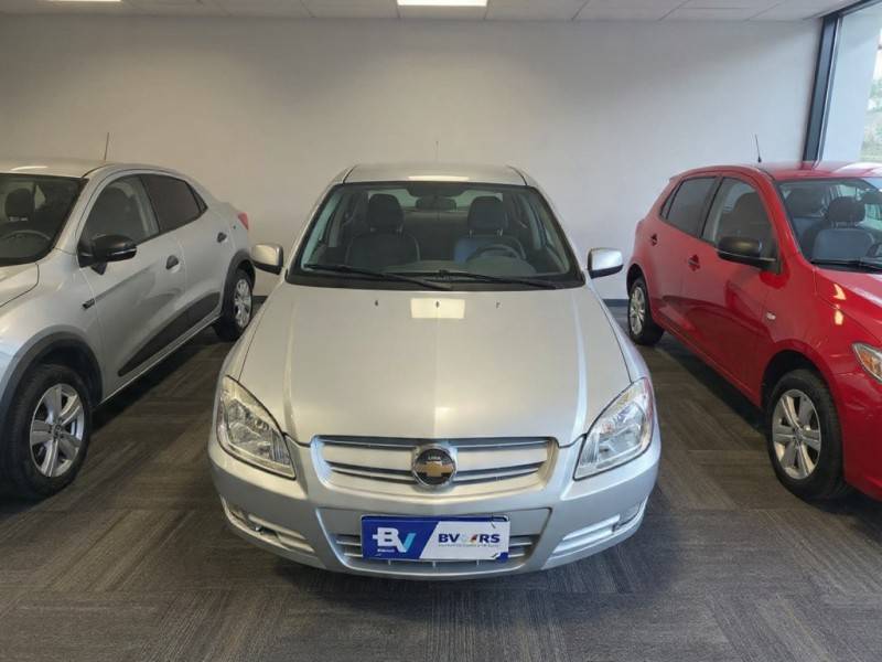 CHEVROLET - CELTA - 2009/2010 - Prata - R$ 23.900,00