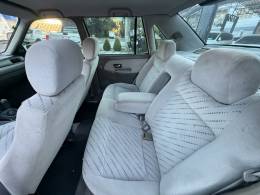 VOLKSWAGEN - SANTANA - 2001/2001 - Branca - R$ 27.800,00