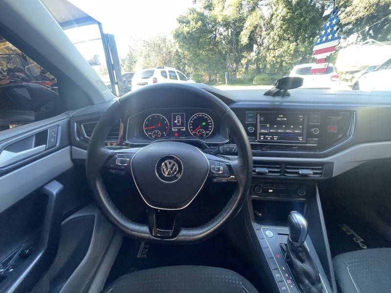 VOLKSWAGEN - POLO - 2017/2018 - Cinza - R$ 74.900,00