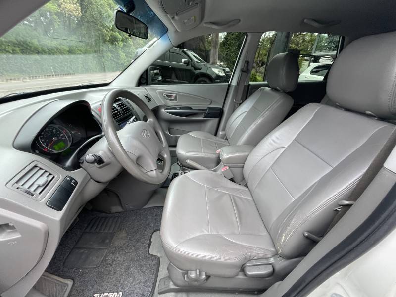 HYUNDAI - TUCSON - 2014/2015 - Branca - R$ 62.000,00