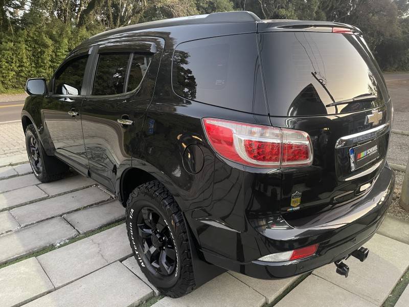 CHEVROLET - TRAILBLAZER - 2015/2015 - Preta - R$ 139.000,00