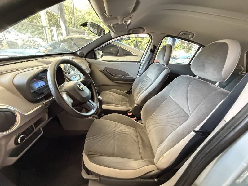 CHEVROLET - AGILE - 2010/2011 - Prata - R$ 35.900,00