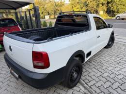 VOLKSWAGEN - SAVEIRO - 2019/2020 - Branca - R$ 61.900,00