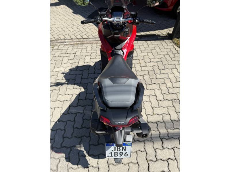 HONDA - ADV 150 - 2022/2023 - Vermelha - R$ 24.900,00