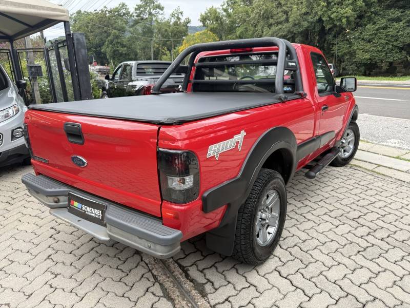 FORD - RANGER - 2011/2011 - Vermelha - R$ 72.900,00