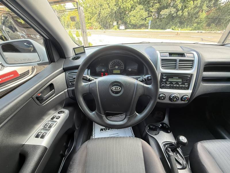 KIA MOTORS - SPORTAGE - 2009/2010 - Branca - R$ 44.000,00