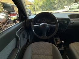 VOLKSWAGEN - GOL - 1997/1998 - Vermelha - R$ 35.000,00