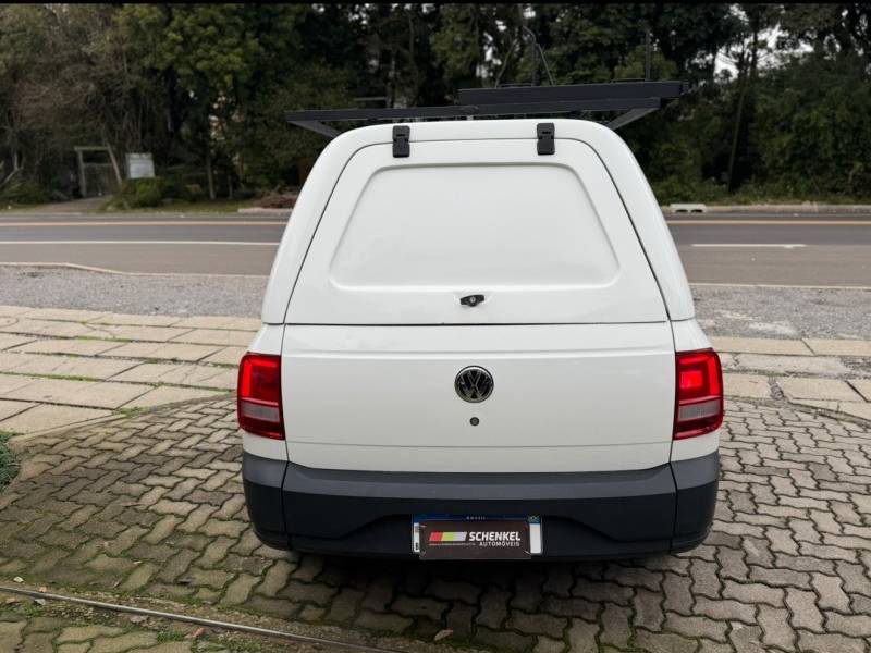 VOLKSWAGEN - SAVEIRO - 2020/2021 - Branca - R$ 65.000,00