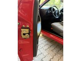 VOLKSWAGEN - GOL - 1997/1998 - Vermelha - R$ 35.000,00
