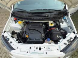 FIAT - UNO - 2012/2013 - Branca - R$ 43.900,00