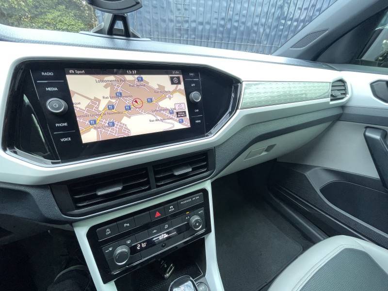 VOLKSWAGEN - T-CROSS - 2019/2020 - Branca - R$ 113.000,00