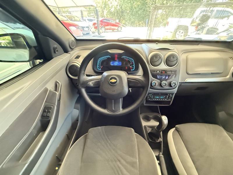 CHEVROLET - AGILE - 2010/2011 - Prata - R$ 35.900,00