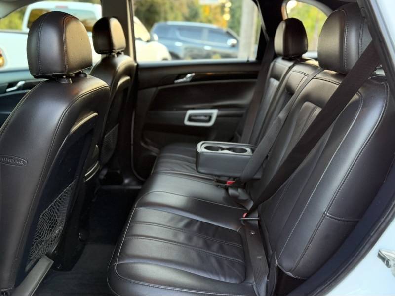 CHEVROLET - CAPTIVA - 2013/2014 - Branca - R$ 58.900,00