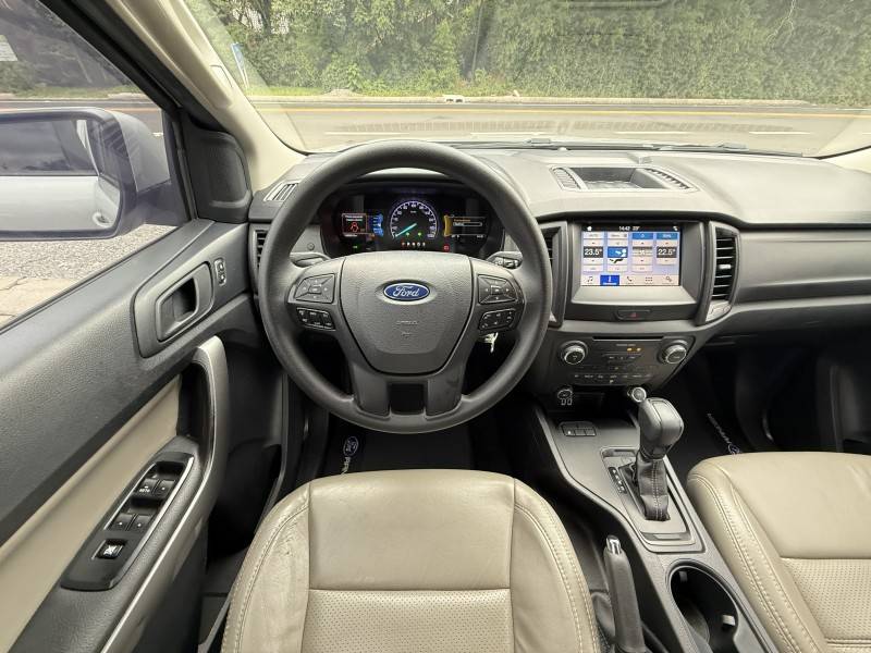 FORD - RANGER - 2019/2020 - Prata - R$ 136.000,00