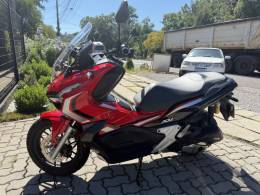 HONDA - ADV 150 - 2022/2023 - Vermelha - R$ 24.900,00