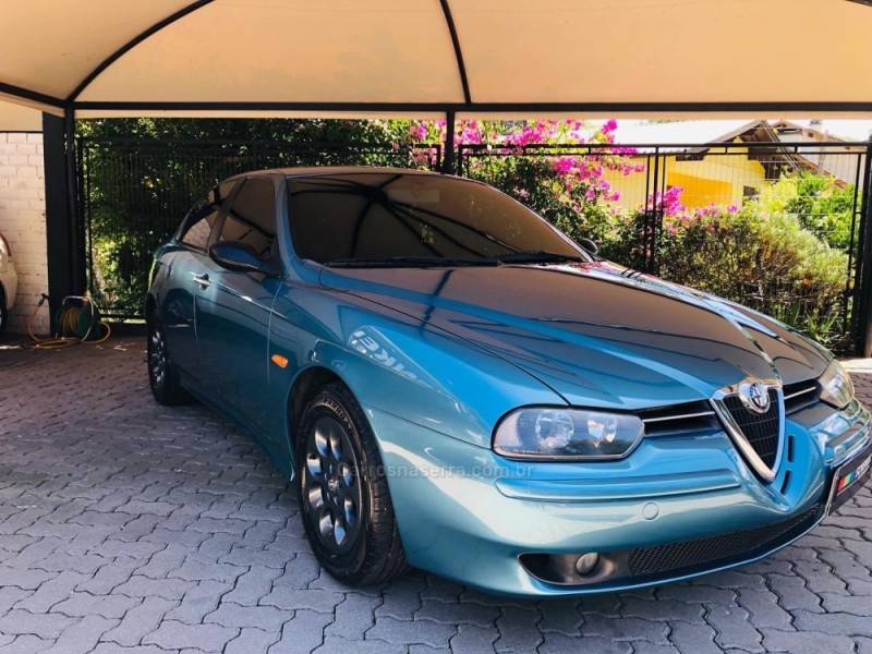 ALFA ROMEO - 156 - 1998/1999 - Azul - R$ 88.000,00