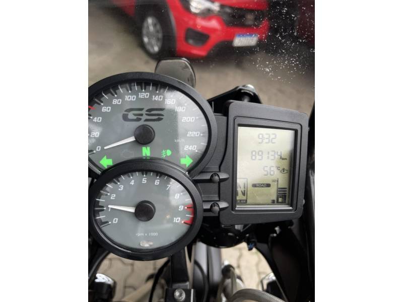 BMW - F 800 - 2017/2017 - Cinza - R$ 55.000,00