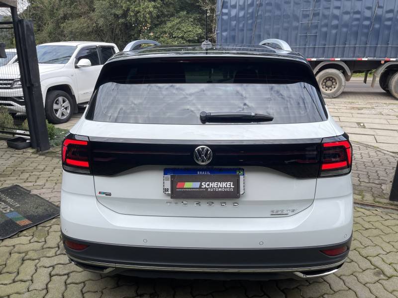 VOLKSWAGEN - T-CROSS - 2019/2020 - Branca - R$ 113.000,00