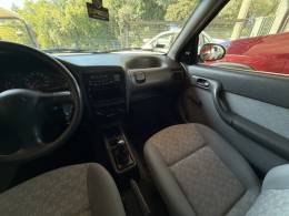 VOLKSWAGEN - GOL - 1997/1998 - Vermelha - R$ 35.000,00