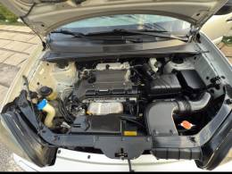 HYUNDAI - TUCSON - 2010/2011 - Prata - R$ 44.000,00