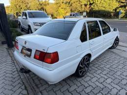 VOLKSWAGEN - SANTANA - 2001/2001 - Branca - R$ 27.800,00